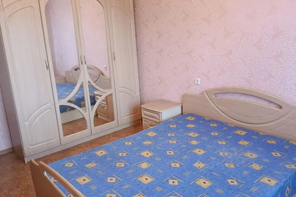 Продаётся 3-комнатная квартира, 60 м²
