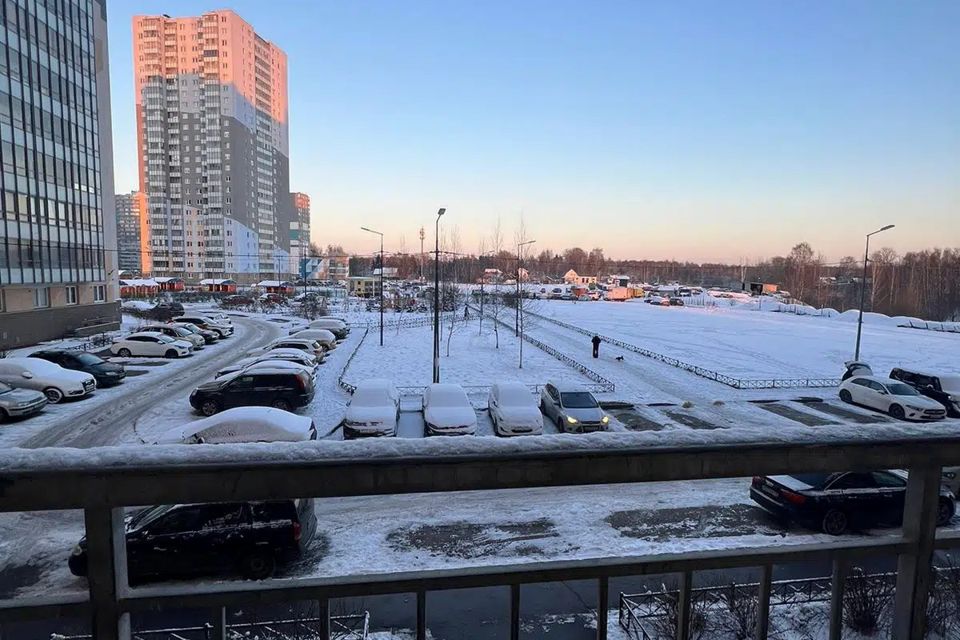 Продаётся 1-комнатная квартира, 37.3 м²