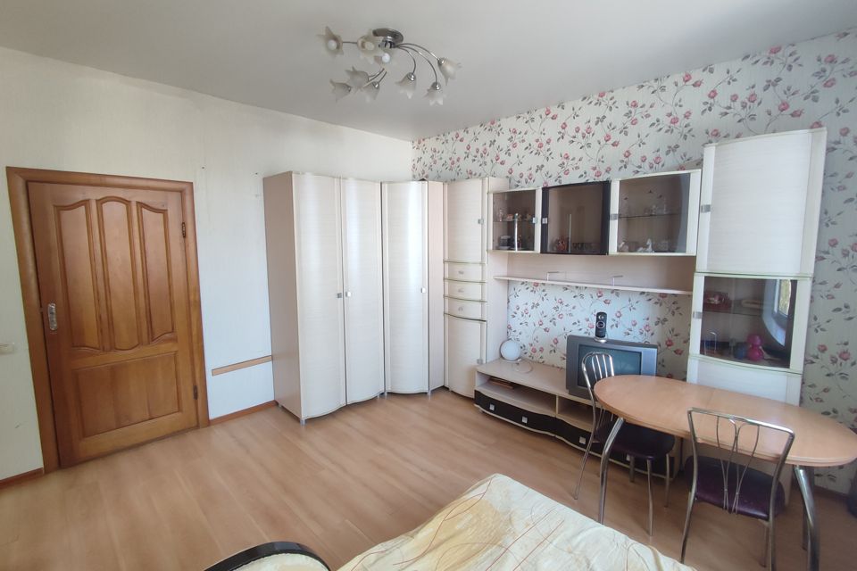 Продаётся 4-комнатная квартира, 72.5 м²