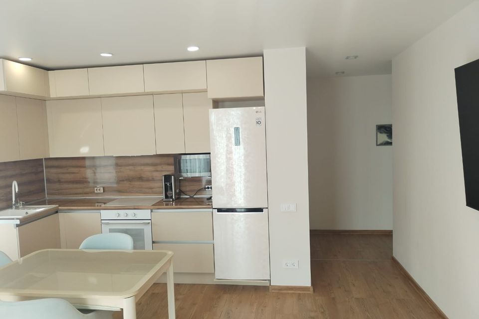 Продаётся 2-комнатная квартира, 63.5 м²