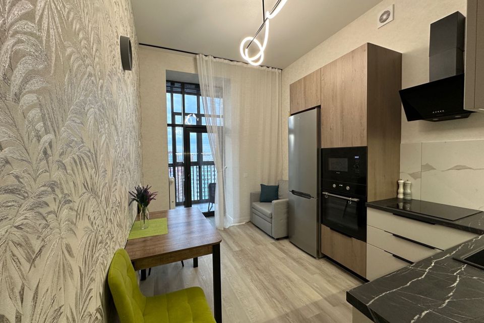 Сдаётся 1-комнатная квартира, 42 м²