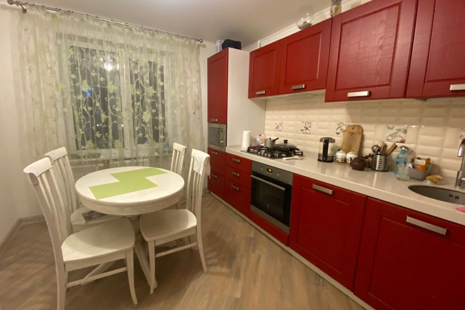 Продаётся 2-комнатная квартира, 53.8 м²
