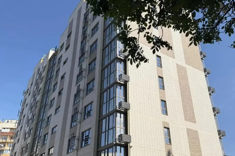 Продаётся 3-комнатная квартира, 81 м²