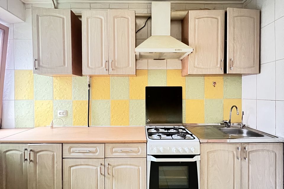 Продаётся 2-комнатная квартира, 56.2 м²