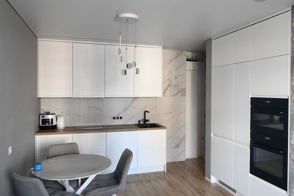 Продаётся 2-комнатная квартира, 60.4 м²