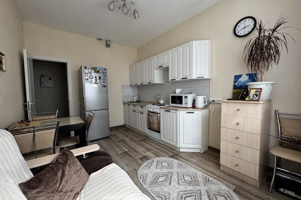 Продаётся 1-комнатная квартира, 37 м²