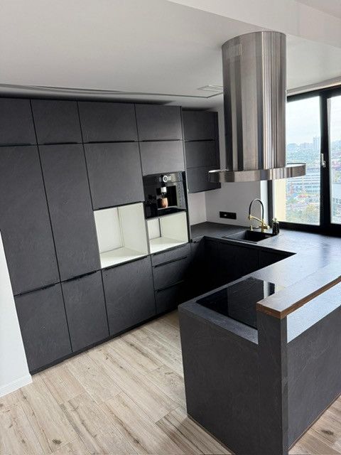 Продаётся 3-комнатная квартира, 75 м²