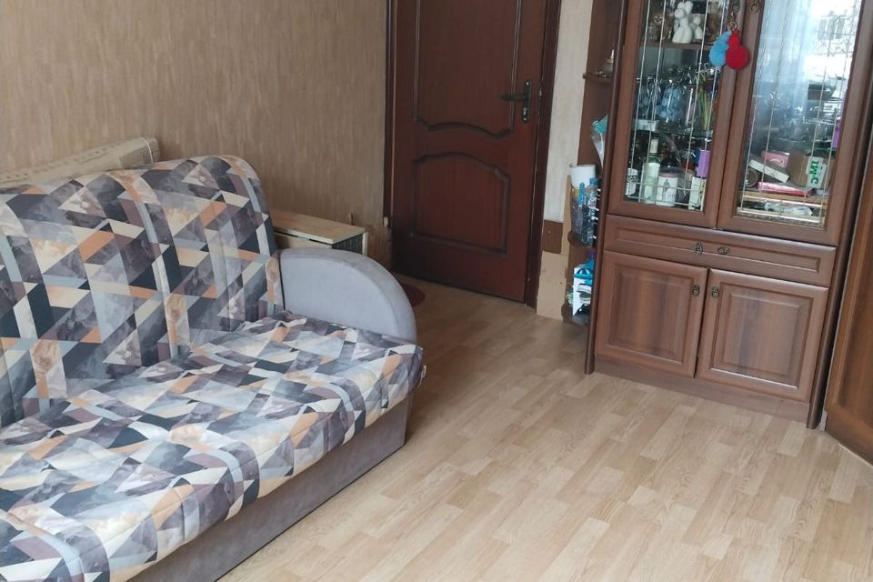 Продаётся комната в 2-комн. квартире, 13.9 м²