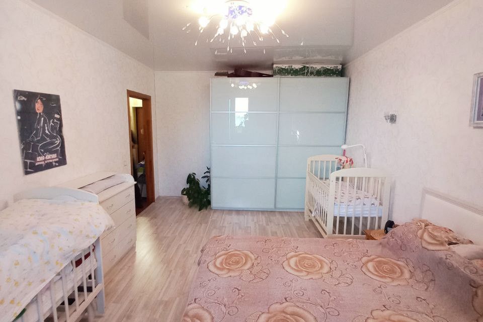 Продаётся 1-комнатная квартира, 46 м²