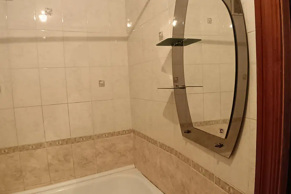 Продаётся 3-комнатная квартира, 56.5 м²