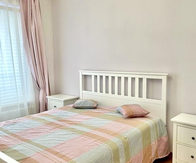 Сдаётся 1-комнатная квартира, 42 м²