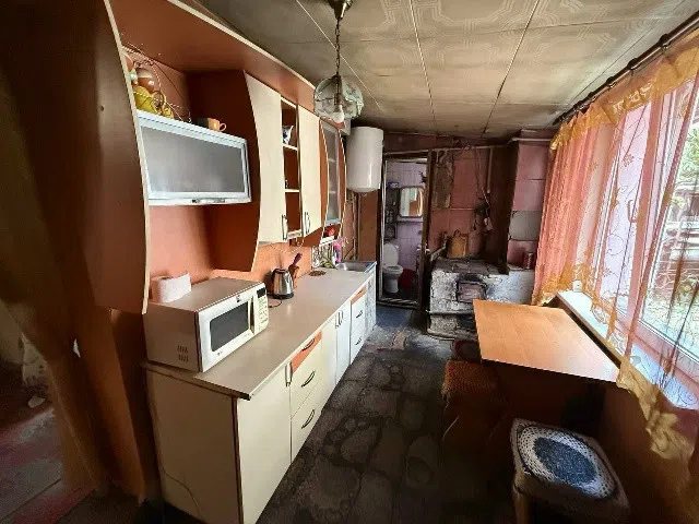 Продаётся 2-этажный дом, 65 м²