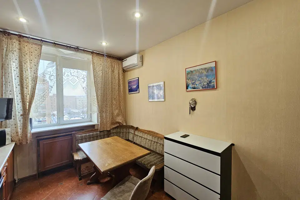 Продаётся 2-комнатная квартира, 61.3 м²