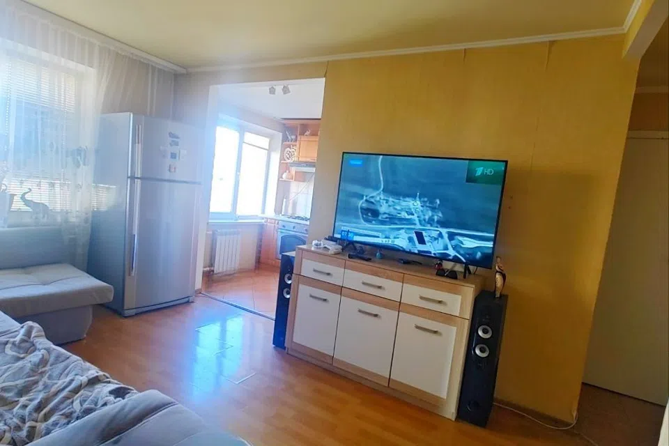 Продаётся 3-комнатная квартира, 61 м²