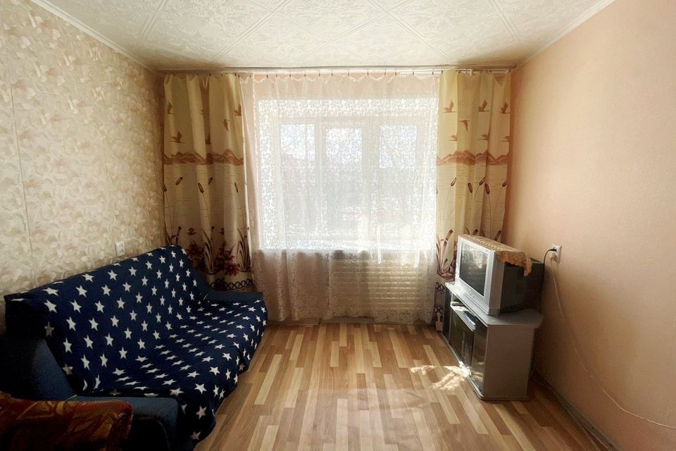 Продаётся комната в 1-комн. квартире, 12.8 м²