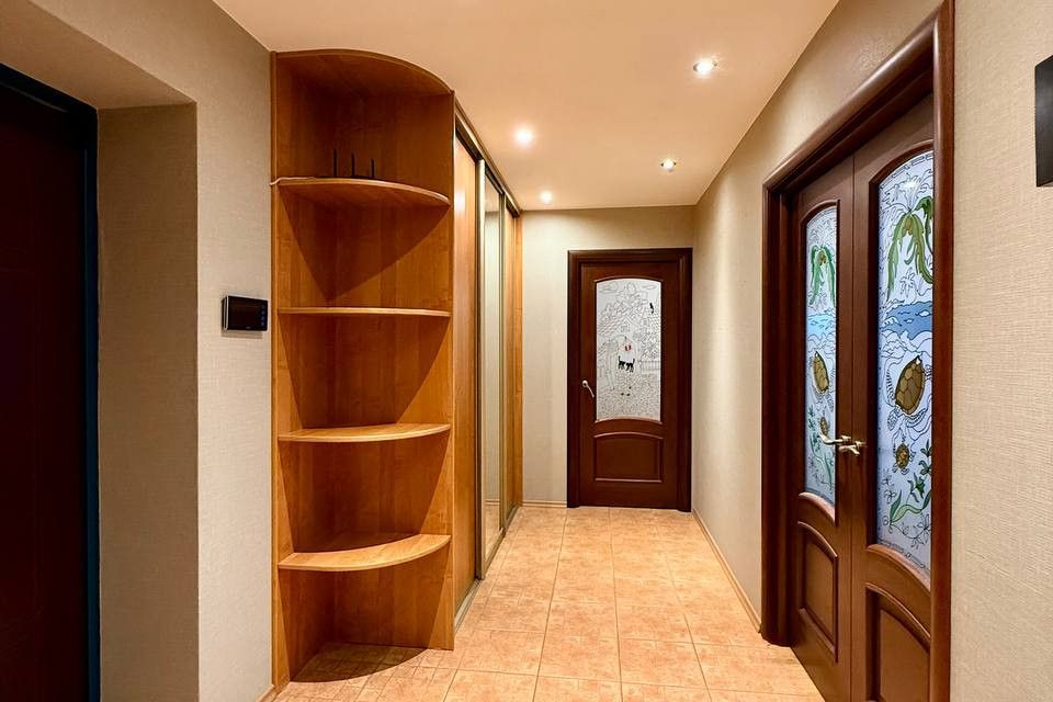 Продаётся 2-комнатная квартира, 63.5 м²
