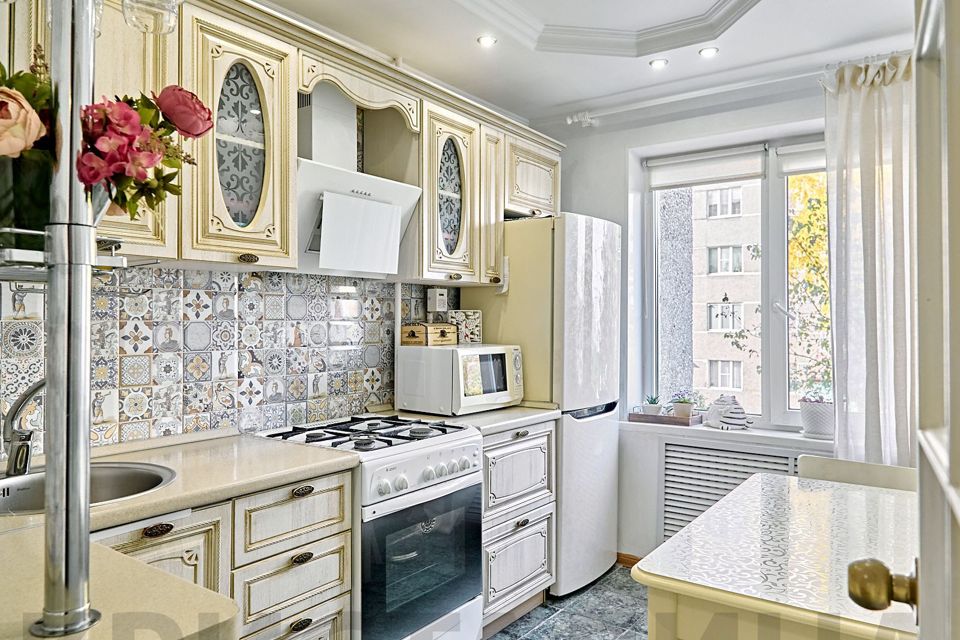 Продаётся 3-комнатная квартира, 58 м²