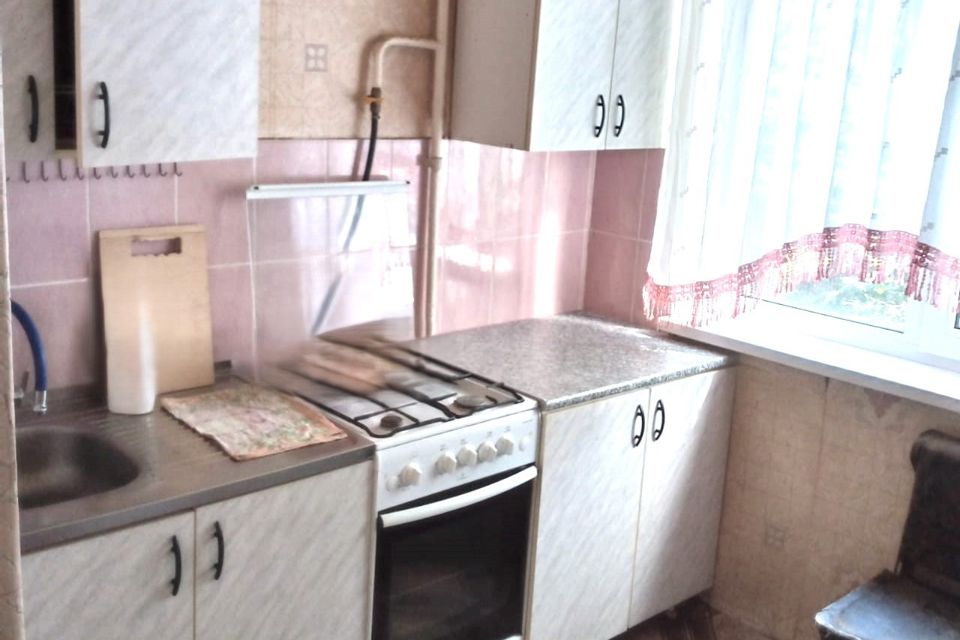 Продаётся 3-комнатная квартира, 61.2 м²