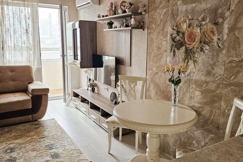 Продаётся 2-комнатная квартира, 62.5 м²