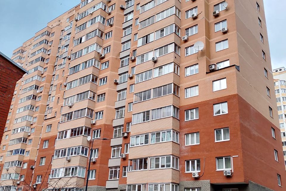 Продаётся 2-комнатная квартира, 68.8 м²