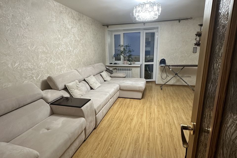 Продаётся 2-комнатная квартира, 62.8 м²