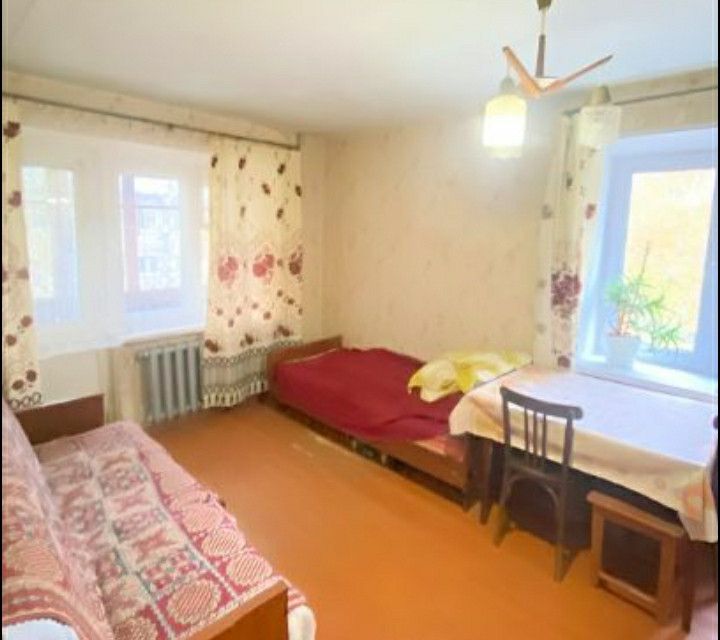 Продаётся 1-комнатная квартира, 30.8 м²