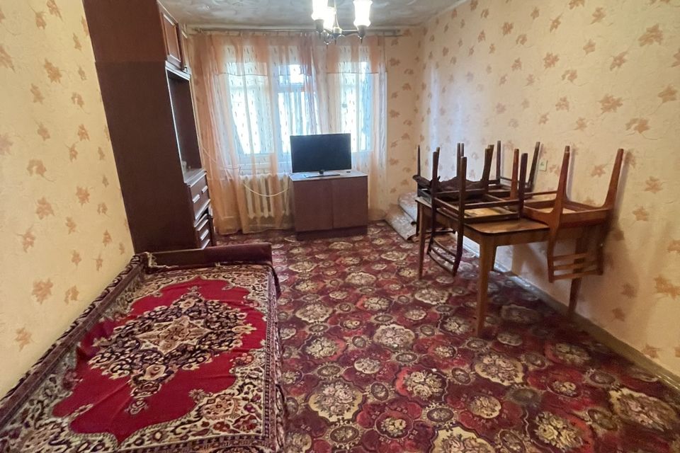 Продаётся 2-комнатная квартира, 42.4 м²