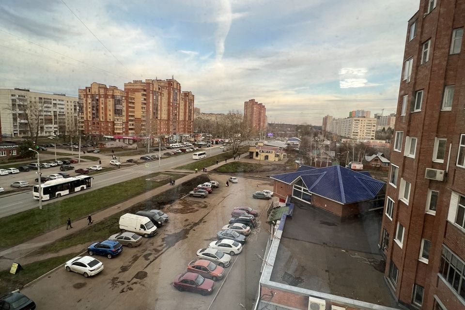 Продаётся 2-комнатная квартира, 54 м²
