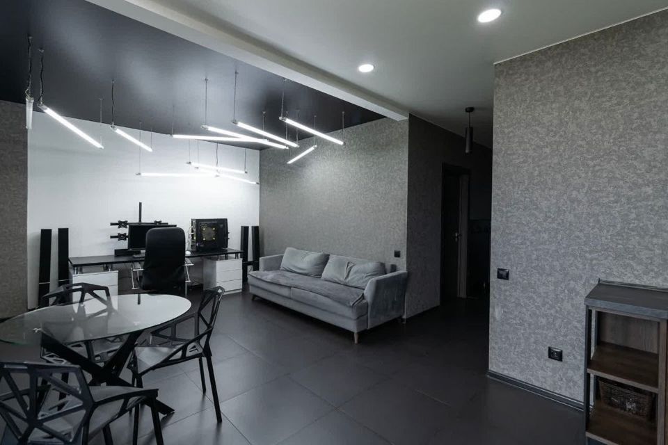 Продаётся 1-комнатная квартира, 47.3 м²