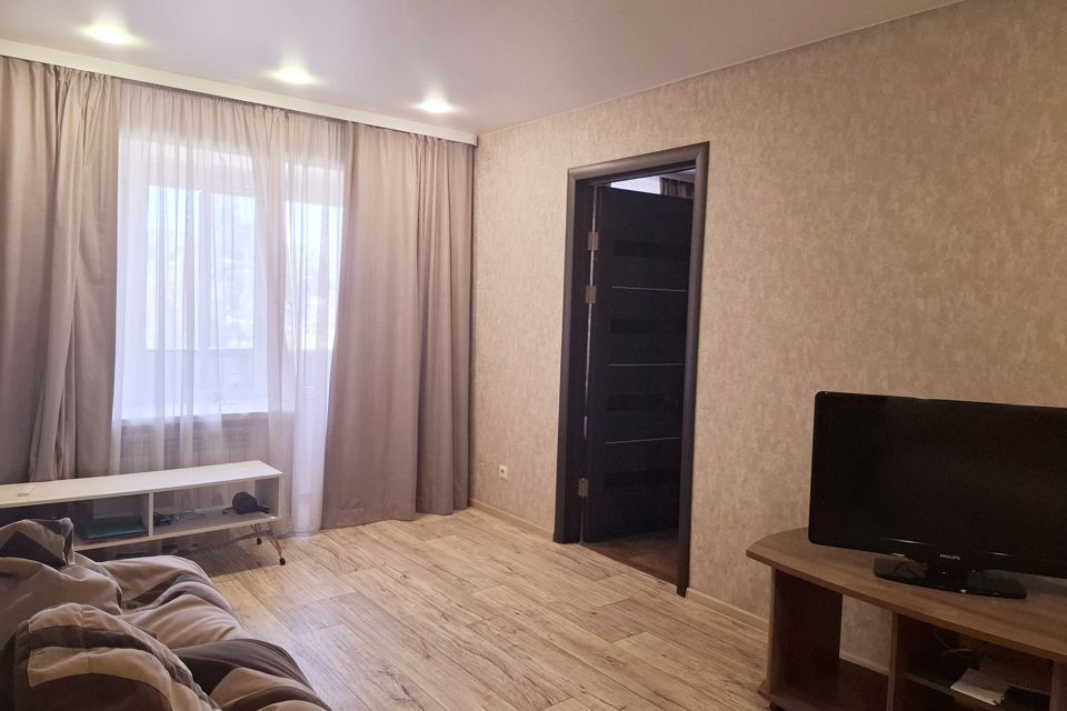 Продаётся 2-комнатная квартира, 40.9 м²