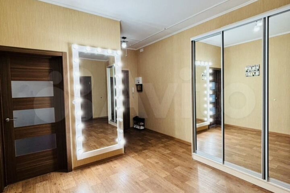 Продаётся 3-комнатная квартира, 98.2 м²