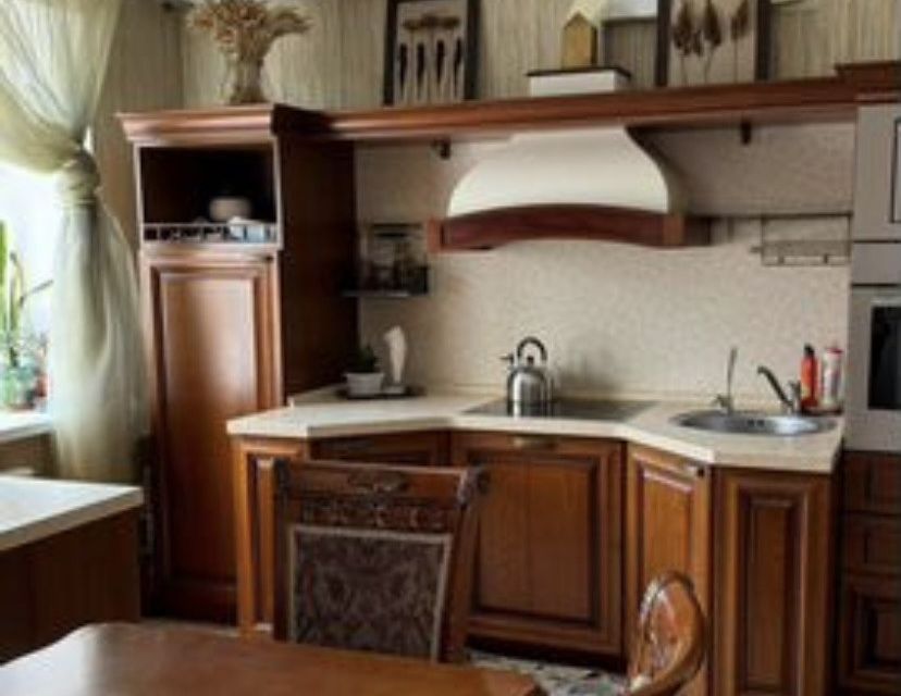 Продаётся 3-комнатная квартира, 68.2 м²