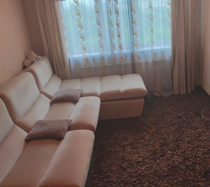 Продаётся 3-комнатная квартира, 57.3 м²