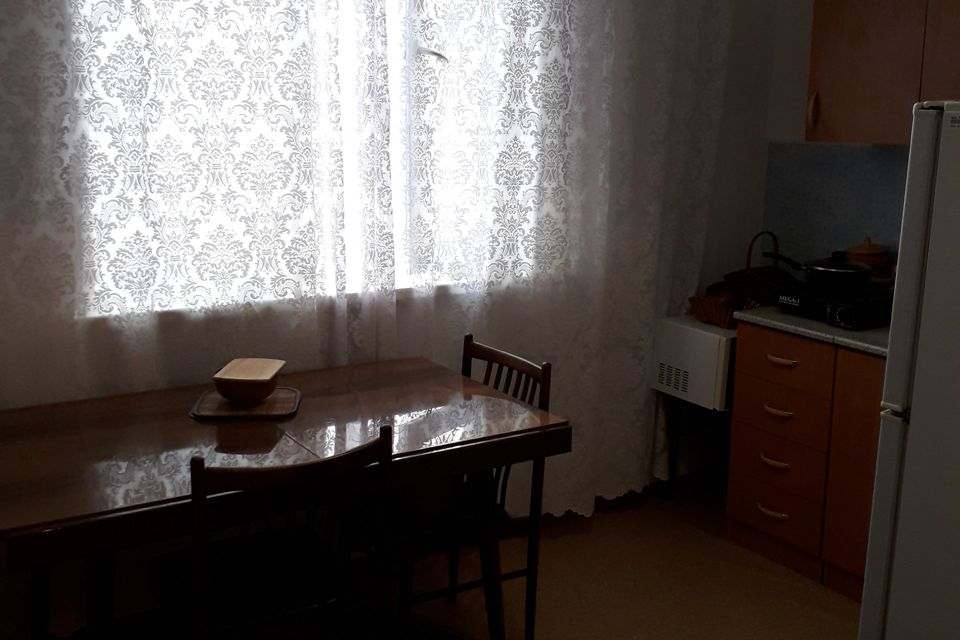 Продаётся 1-комнатная квартира, 36.7 м²