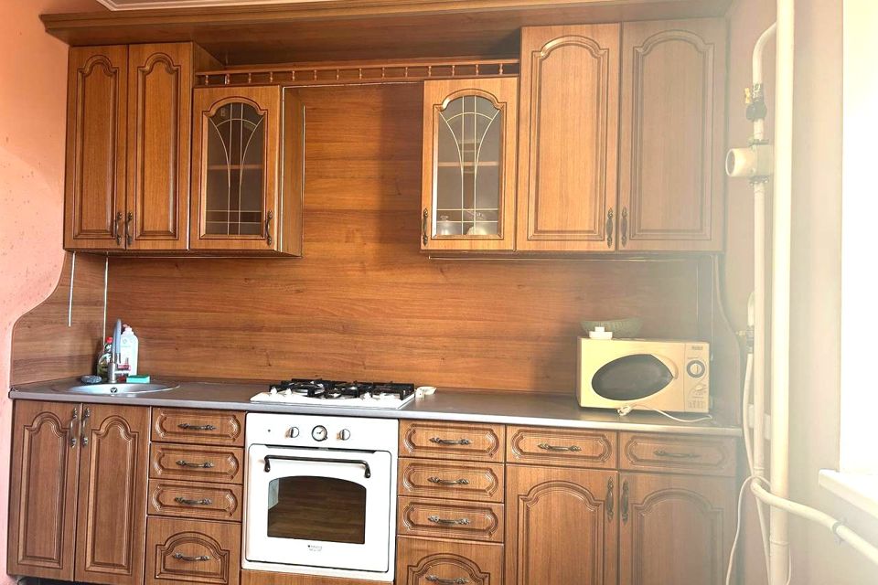 Продаётся 2-комнатная квартира, 65 м²