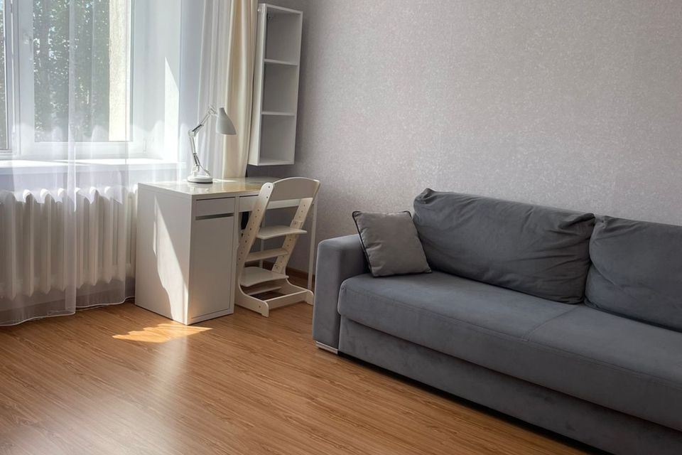 Продаётся 1-комнатная квартира, 45.5 м²