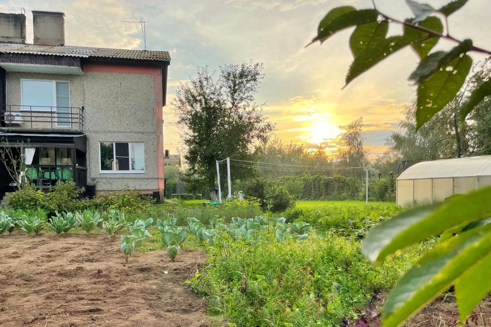 Продаётся таунхаус, 2-эт., 92.6 м²
