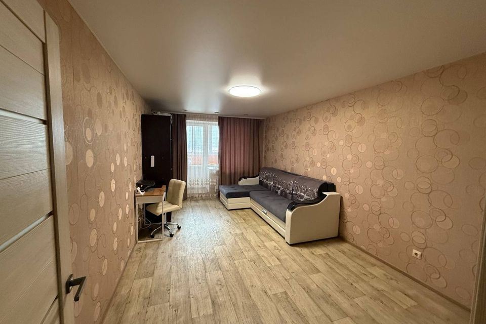 Продаётся 1-комнатная квартира, 42 м²