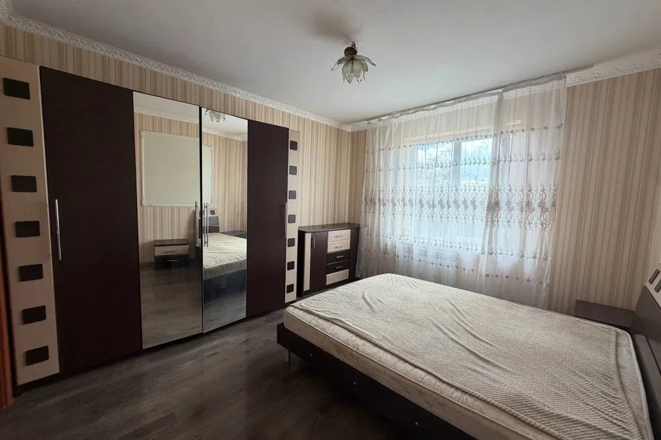 Продаётся 2-комнатная квартира, 55.5 м²