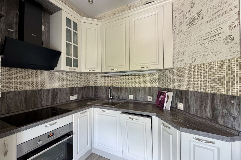 Продаётся 2-комнатная квартира, 56 м²