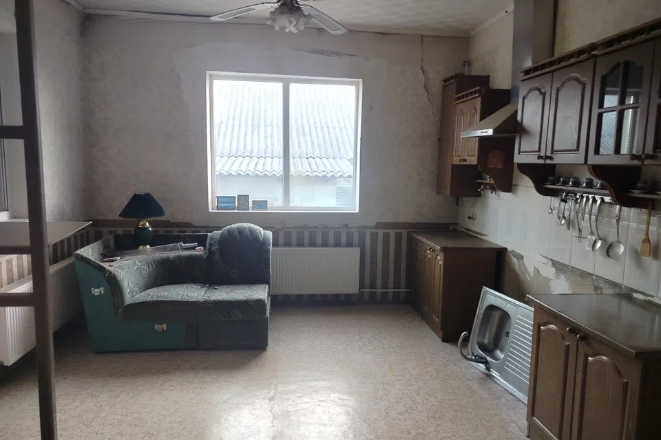 Продаётся 1-этажный дом, 100 м²