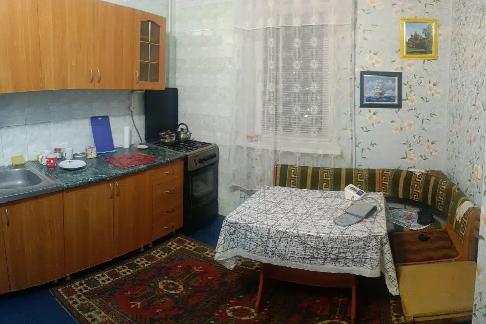 Продаётся 3-комнатная квартира, 69.9 м²