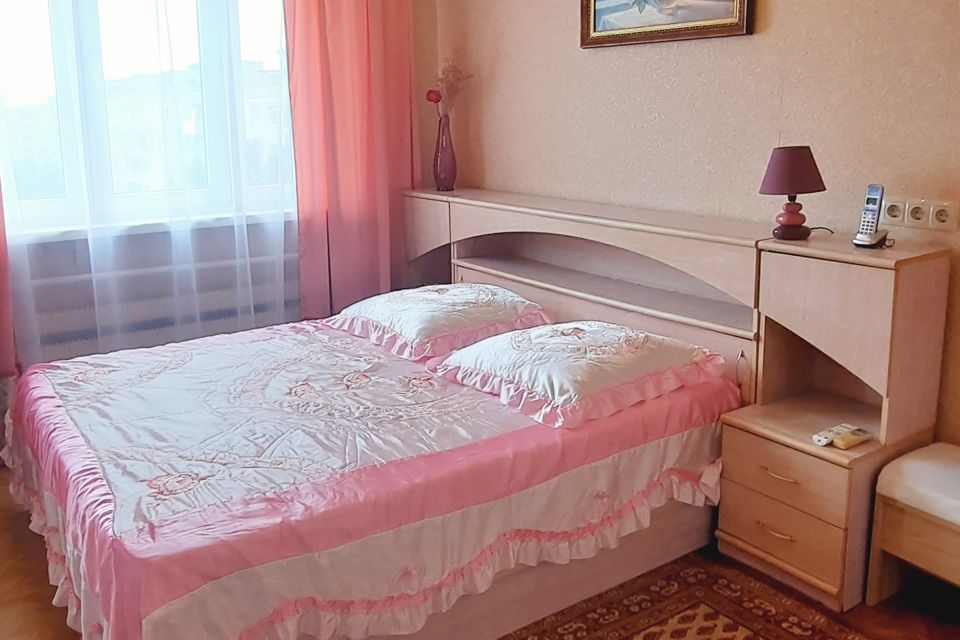 Продаётся 4-комнатная квартира, 67.3 м²