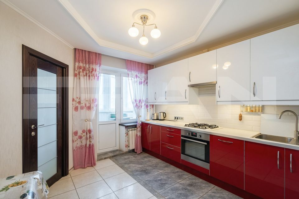 Продаётся 2-комнатная квартира, 78.7 м²