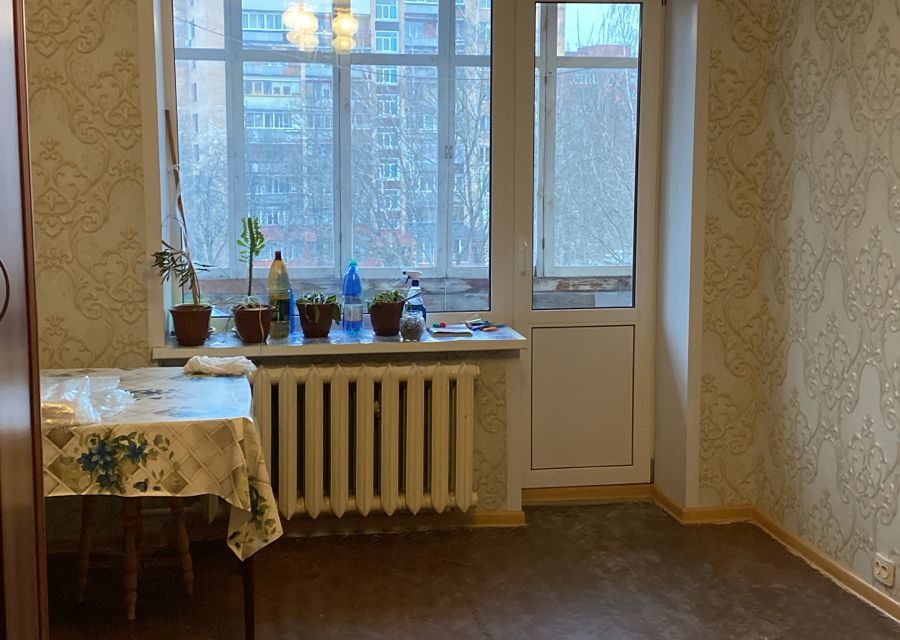 Продаётся 2-комнатная квартира, 43.5 м²