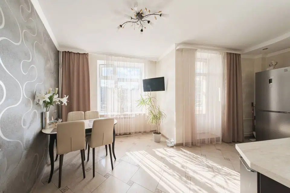 Продаётся 2-комнатная квартира, 58.2 м²