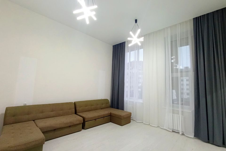 Продаётся 3-комнатная квартира, 105 м²
