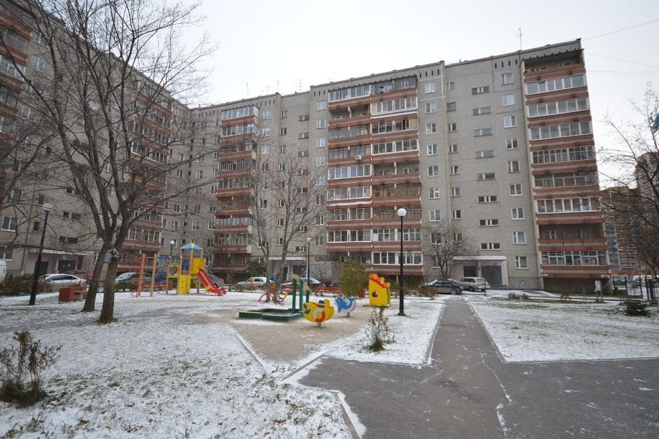 Продаётся 4-комнатная квартира, 77.1 м²