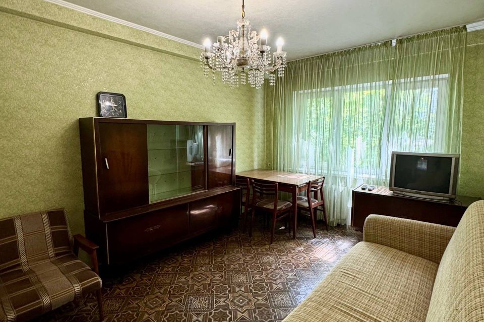 Продаётся 3-комнатная квартира, 60.8 м²