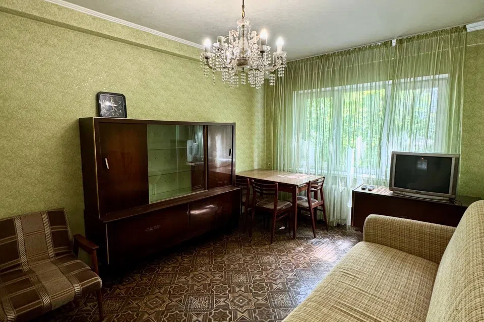 Продаётся 3-комнатная квартира, 60.8 м²